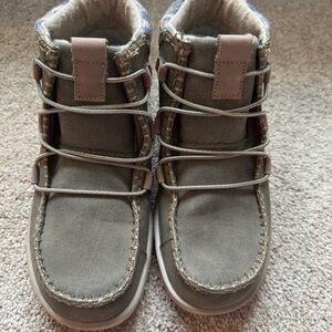 Hey Dude Women's Eloise Boot Size US Women’s 6